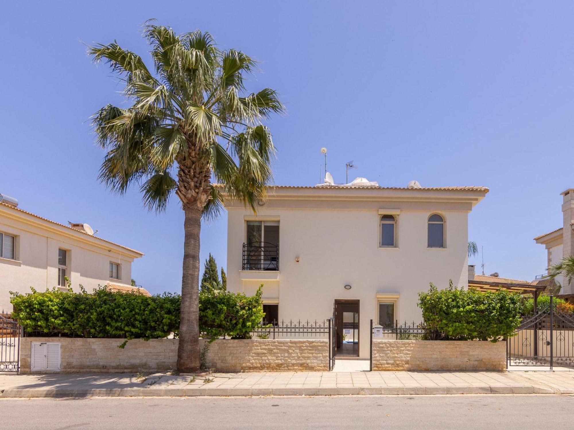 Villa Malama Паралимни Екстериор снимка