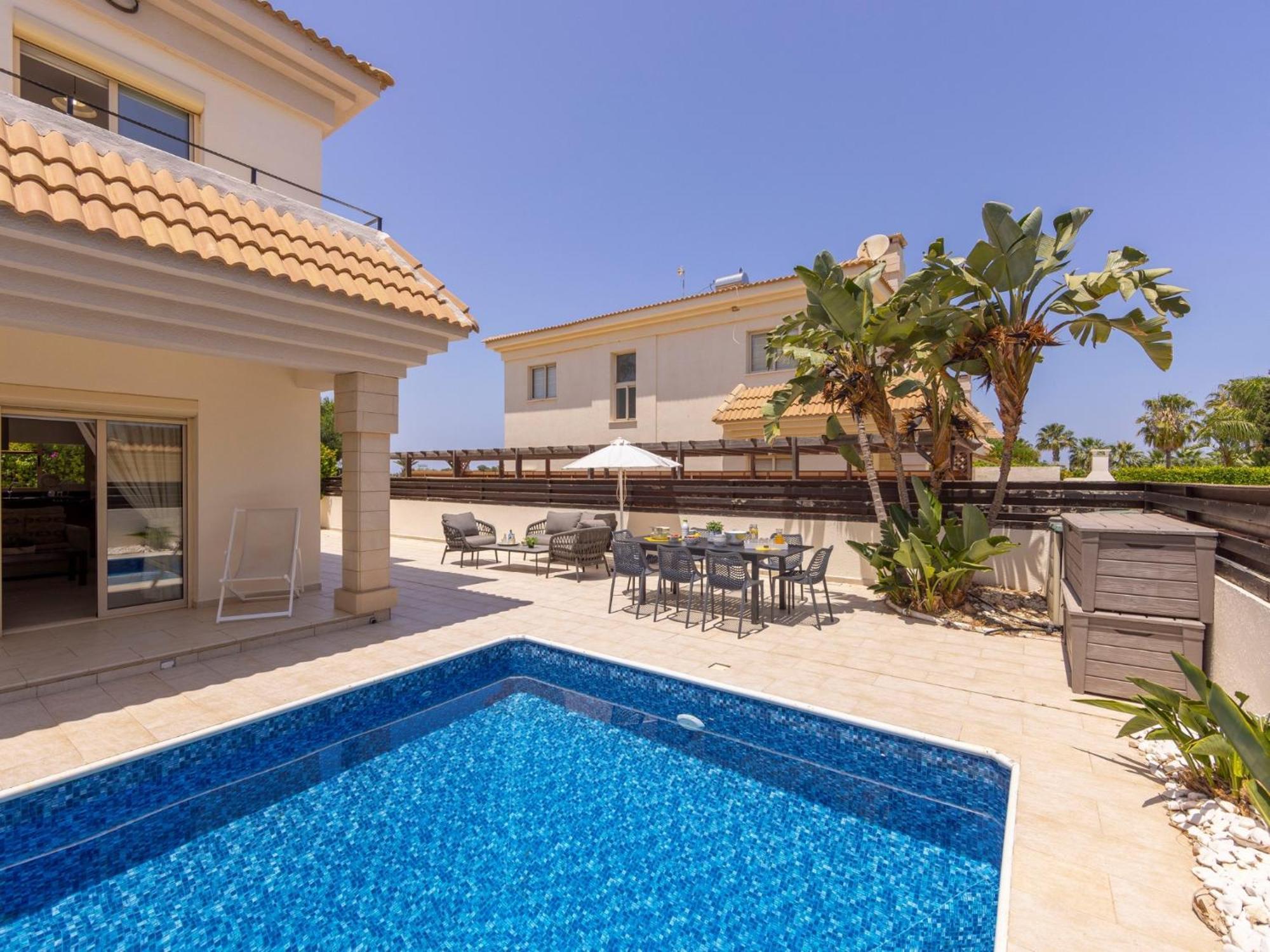Villa Malama Паралимни Екстериор снимка
