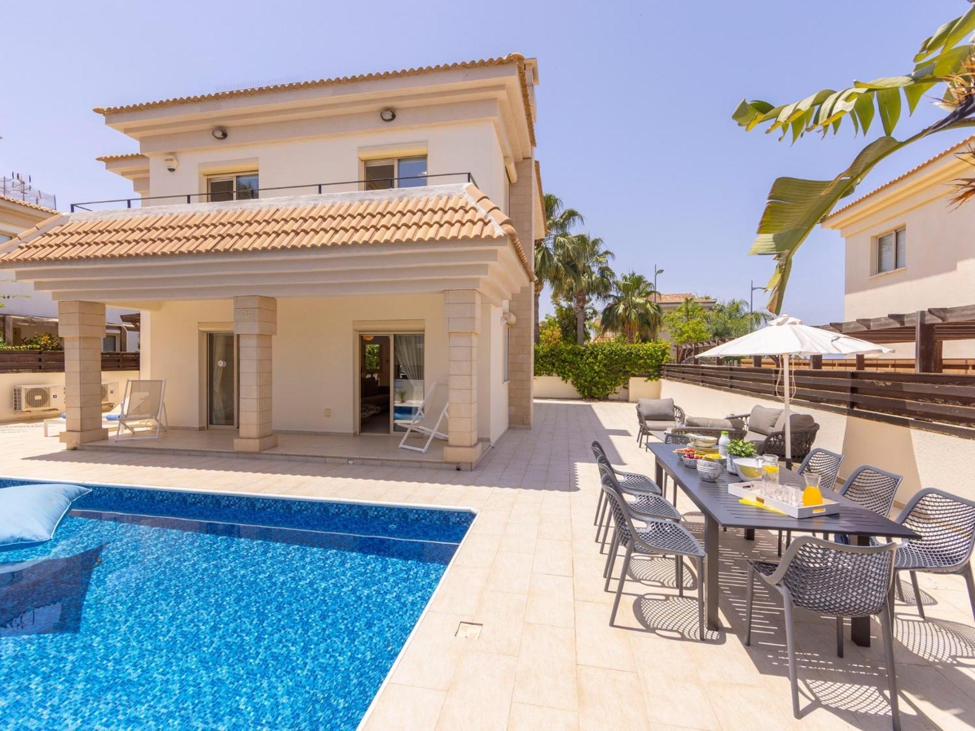 Villa Malama Паралимни Екстериор снимка